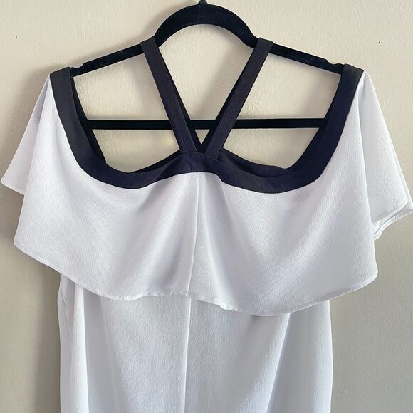 Vince Camuto White Off Shoulders Top Womens Size M Black Bow Halter Neck Flowy - Picture 5 of 8